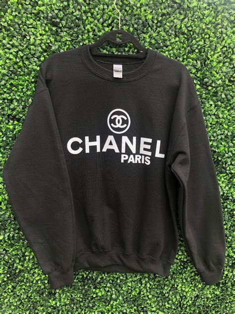 vintage bootleg chanel sweatshirt.